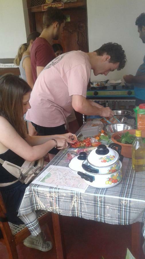 Damsen Homestay เอลลา ภายนอก รูปภาพ